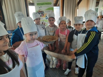 557698712_1372403511339804_3266305085215281776_n