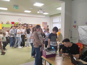 574571969_1395321912381297_1655204809322763150_n